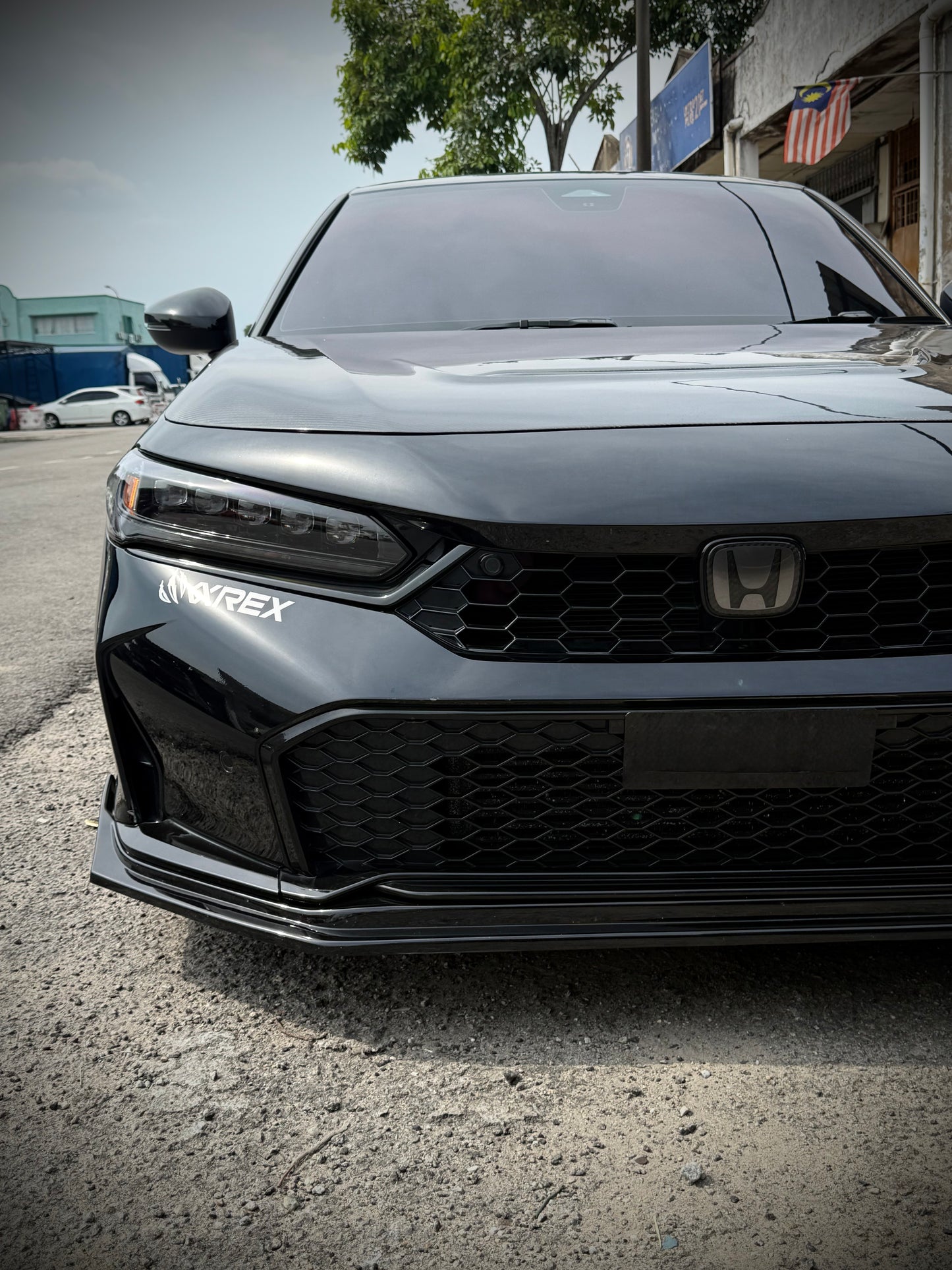 Metallic Grey Series Honda Dry Carbon Emblem