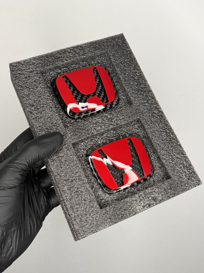 Red Series Honda Dry Carbon Emblem (Small Size)