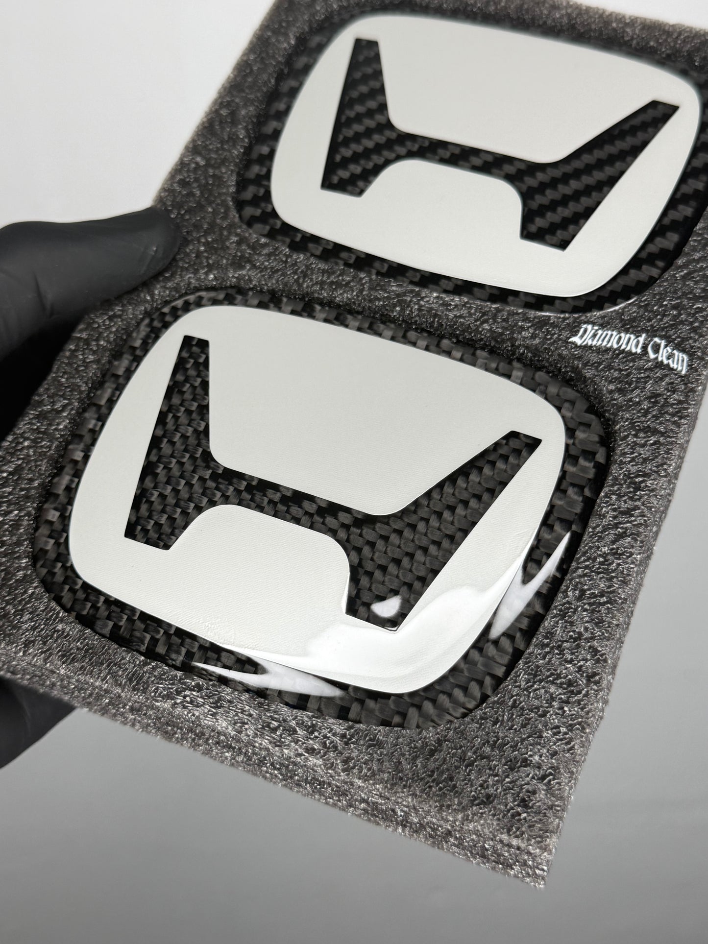 (NEW)Pearl White Series Honda (1980) Dry Carbon Emblem